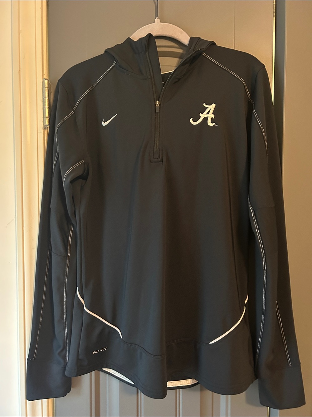 Women’s Alabama Nike Black Quarter-Zip Hooded Pullover